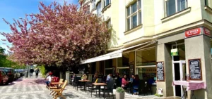 Café & Bistro Pointa